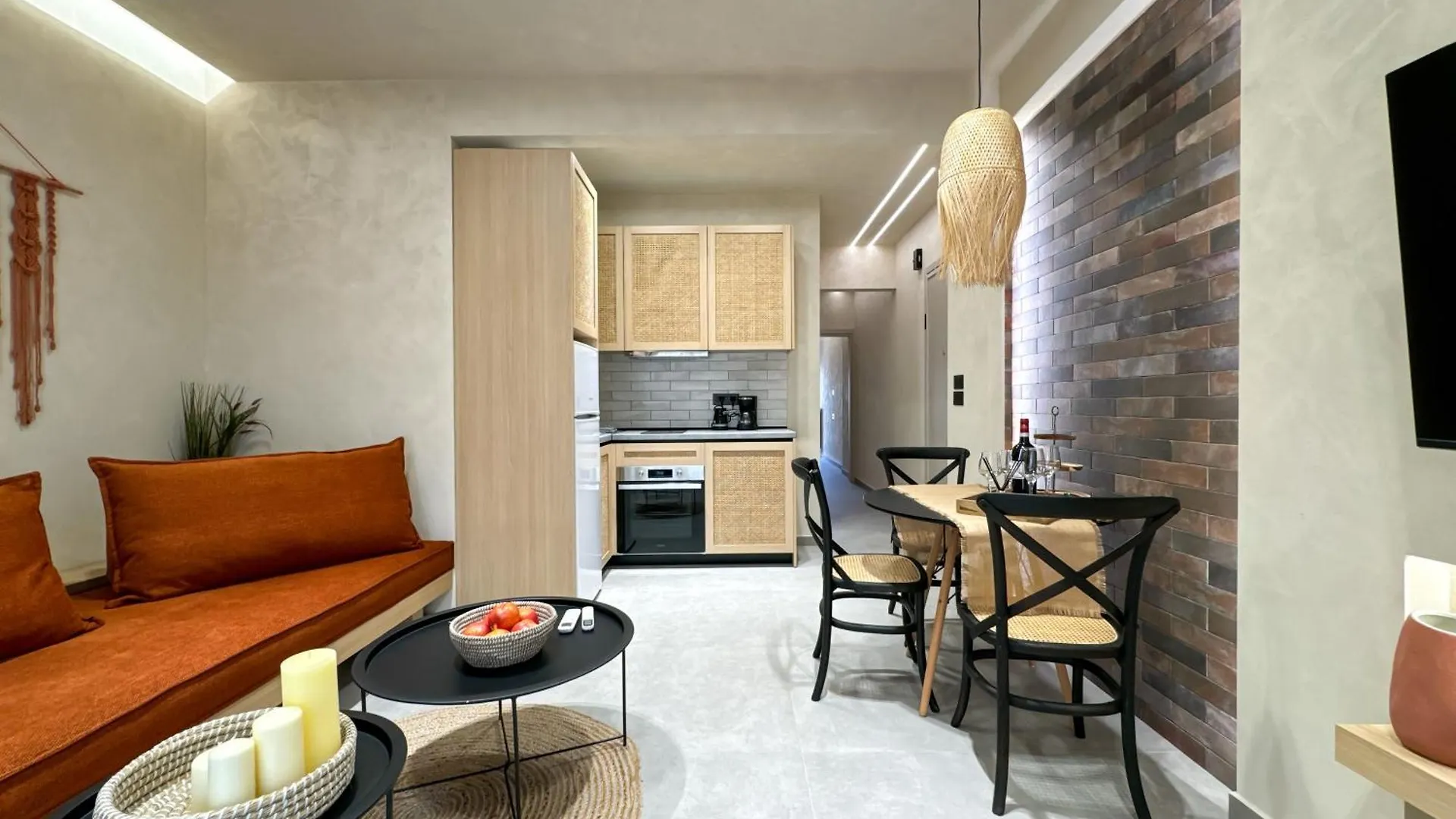 Apartment Boho & Art Suite Thessaloniki Greece